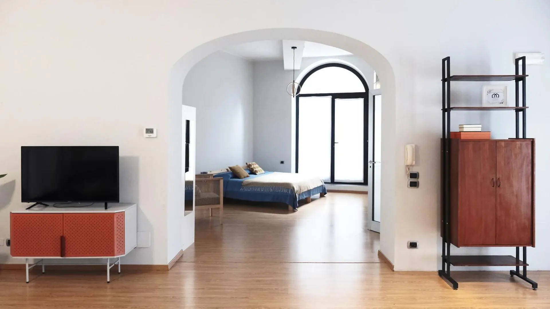 Comecasa Bright Terraced Apartment In Porta Romana Vicino Clinica Mangiagalli Milan Italy